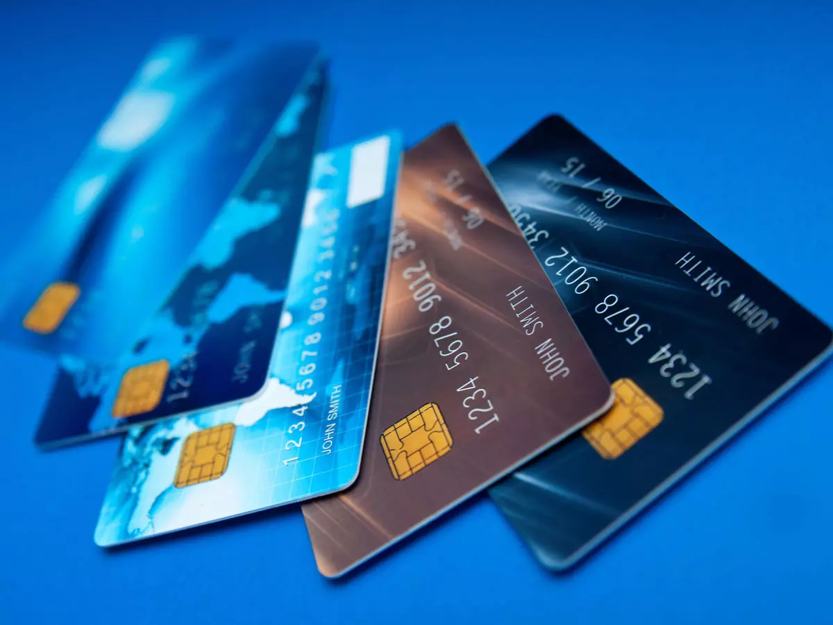 Documenti di viaggio per gli Stati Uniti 9 carte di credito per Stati Uniti