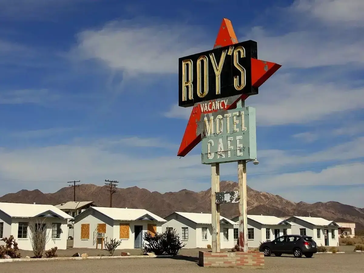 Route 66: il mito americano in 8 stati e 4000 km 32 roy's motel route 66