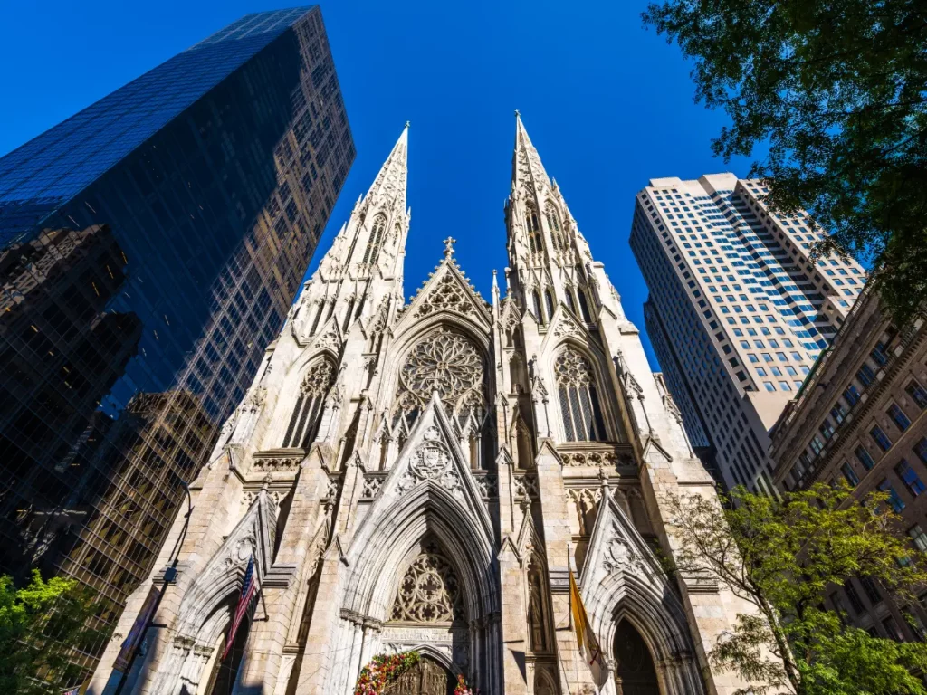 Itinerario di 5 giorni a New York: le attrazioni imperdibili 7 itinerario di 5 giorni a new york st patrick cathedrall