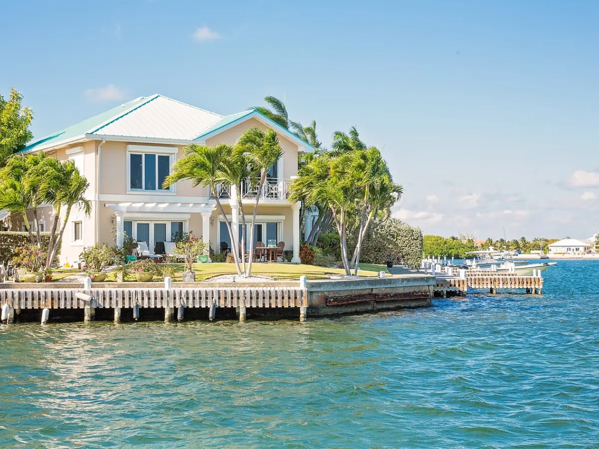Isole Cayman: tra lusso caraibico, segreti offshore e rum d’autore 22 isole cayman tour su misura