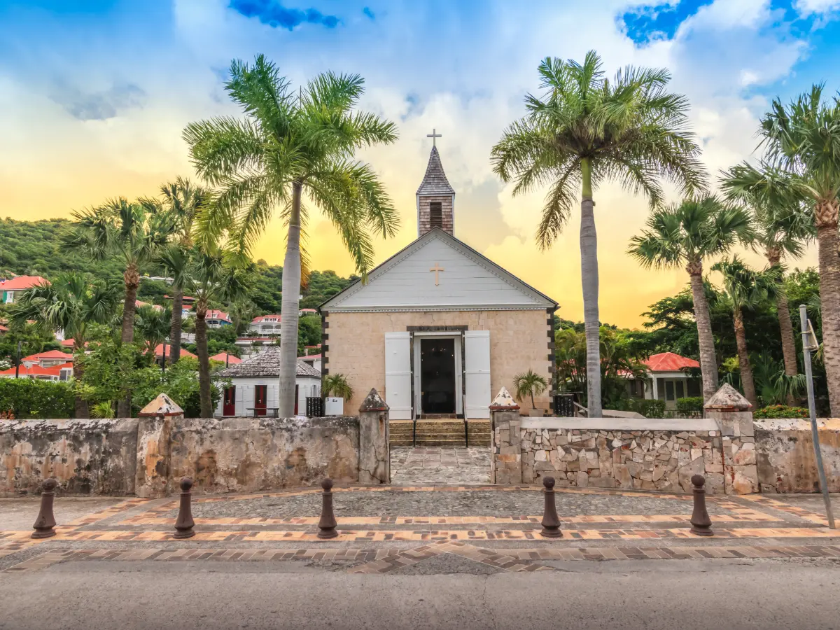 Saint Barthélemy: una destinazione di lusso nel cuore dei Caraibi 11 Saint Barts vaiggio