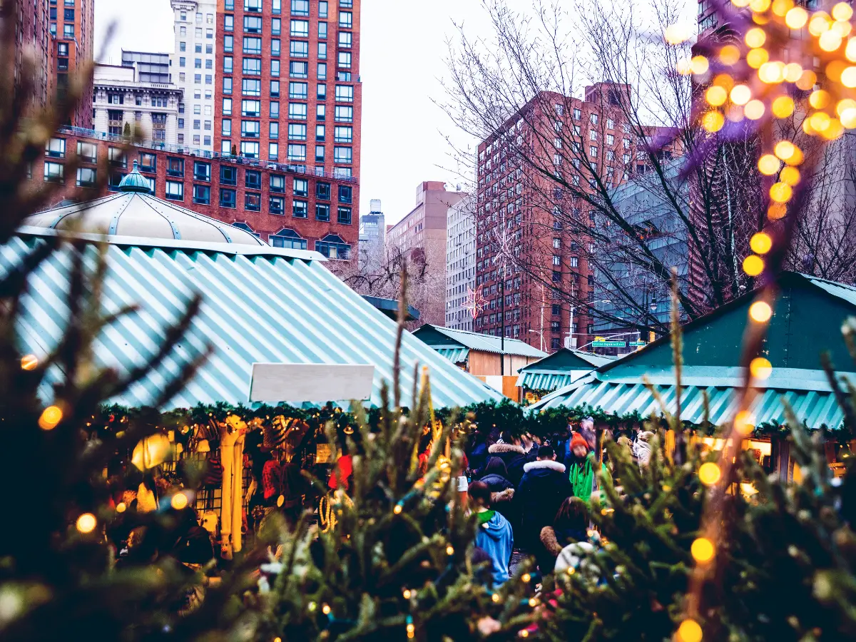 Feste di Natale e Capodanno a New York: esperienze imperdibili per il tuo inverno nella grande mela 17 mercatini di natale newyork