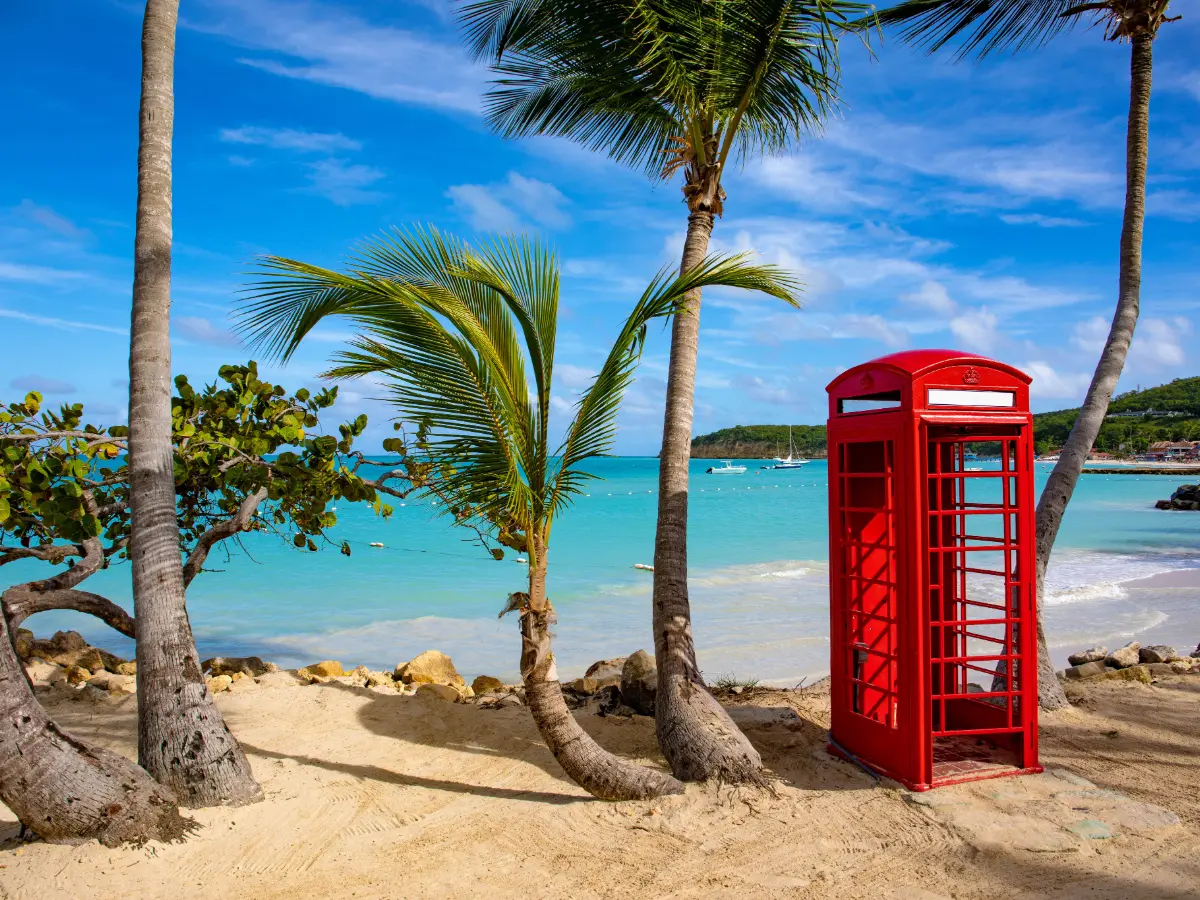 Antigua e Barbuda oltre le spiagge: come vivere davvero queste isole caraibiche 13 Antigua e Barbuda agenzia viaggi